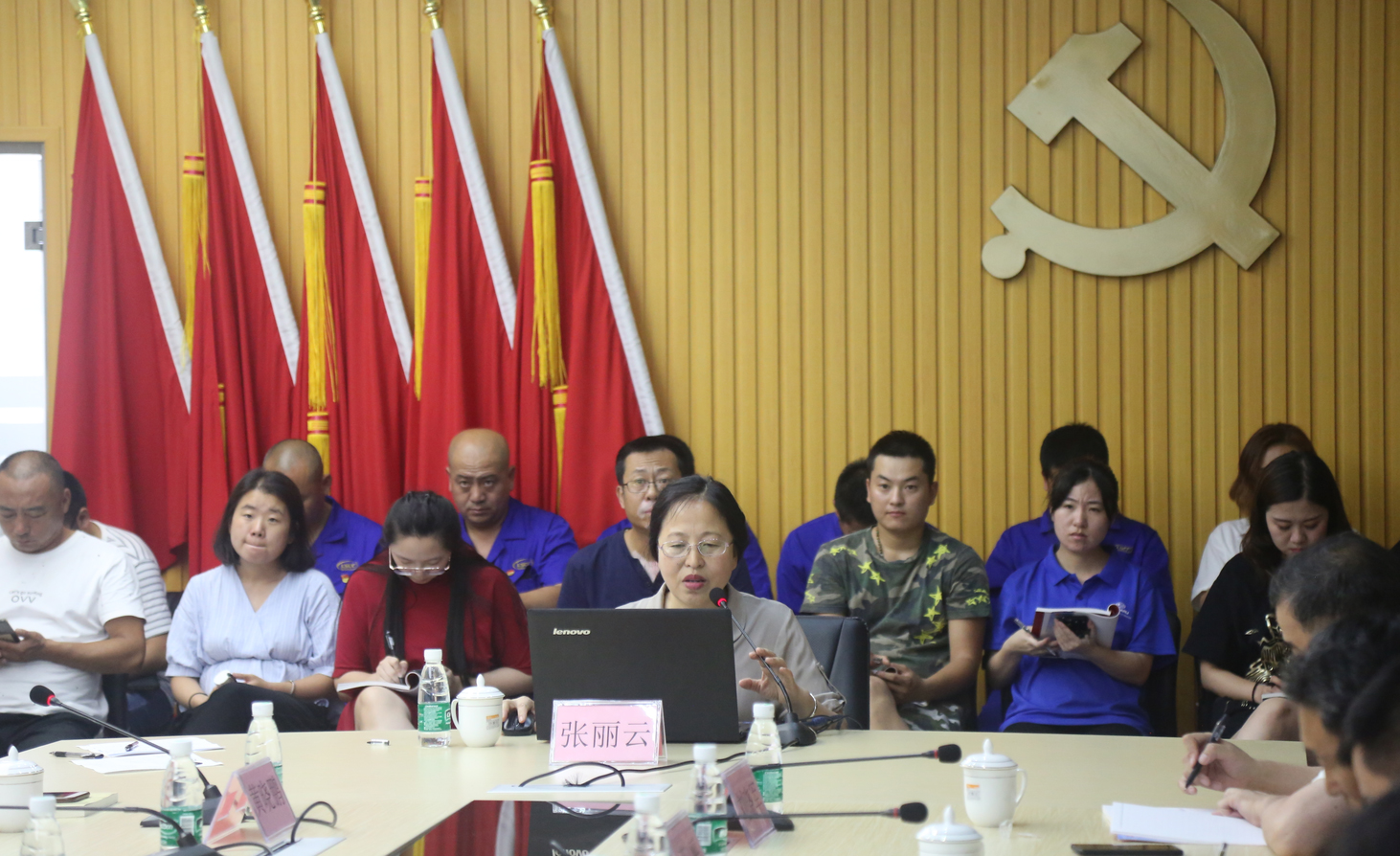 連石化工黨員參加高新園區(qū)“不忘初心，牢記使命”主題教育黨課
